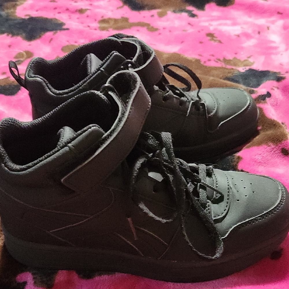Reebok Kids Black High-Top Sneakers with Lace and Hook Strap - Picture 1 of 4